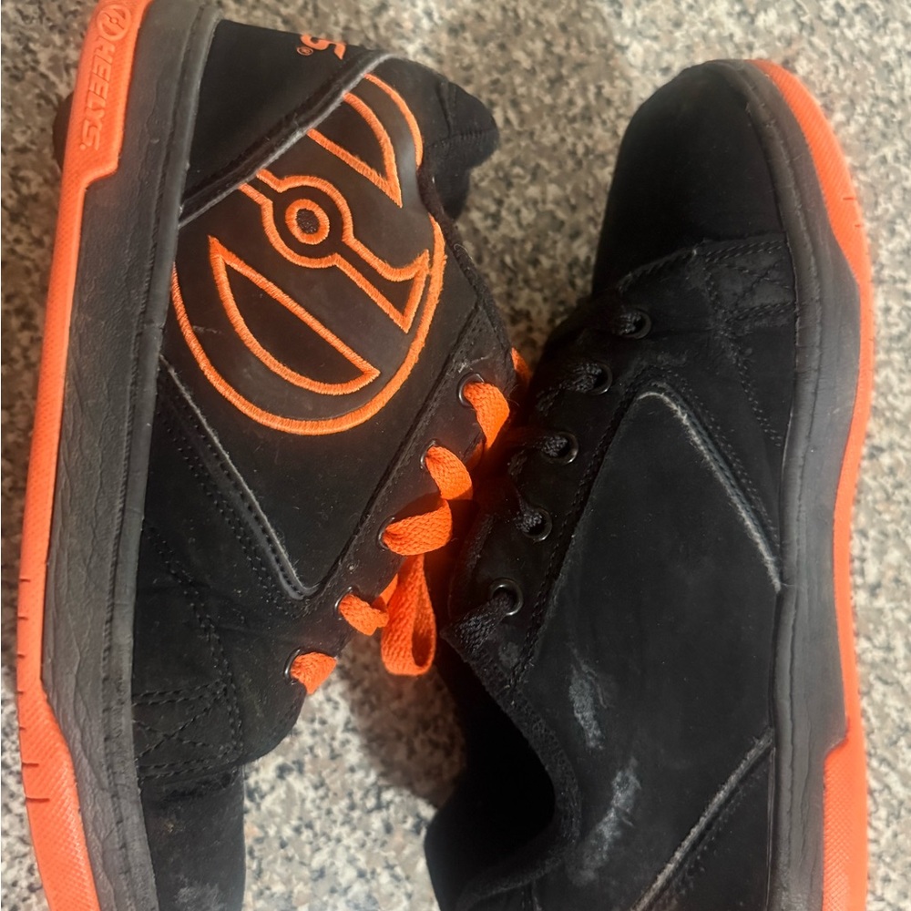 Heelys Black and Orange Kids Sneakers Size 4